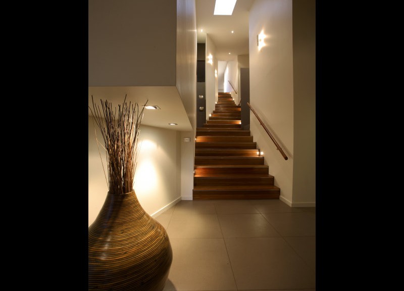 STAIR FRM ENTRY